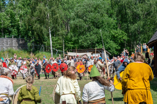 Viking Clothes and Jewelry: A Glimpse in the Past