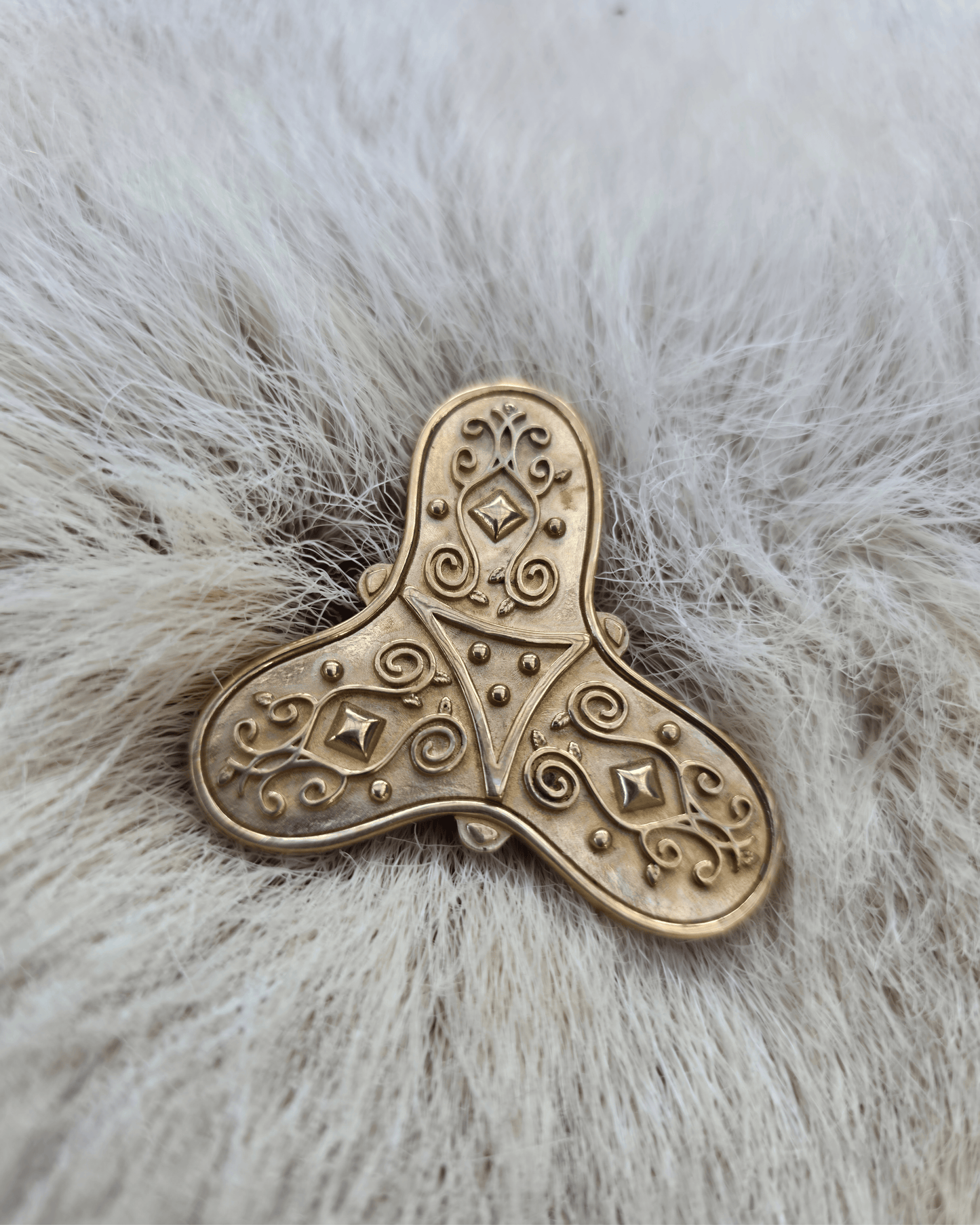 Viking Tri-Lobed Brooch – Replica of the Sør-Fron Find (c. 800–850 AD)