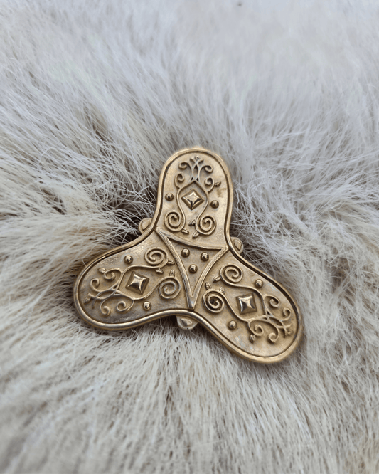 Viking Tri-Lobed Brooch – Replica of the Sør-Fron Find (c. 800–850 AD)